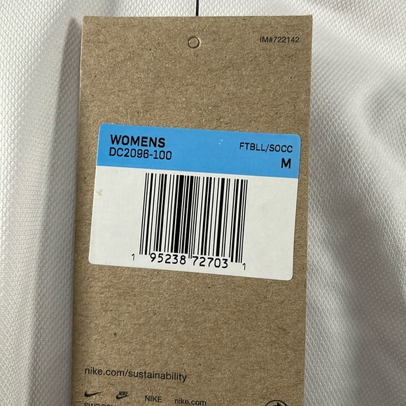 Nike Women’s Dri-Fit Academy Tracksuit Jacket - Picture 9 of 10